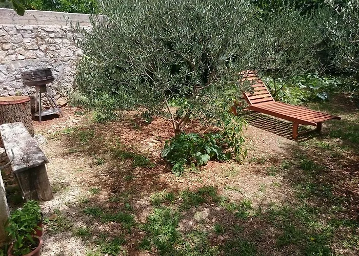 Marica's Second Pirovac